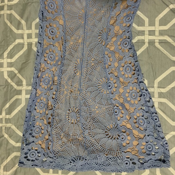 Small periwinkle and tan lace dress from Francescas - Picture 4 of 12